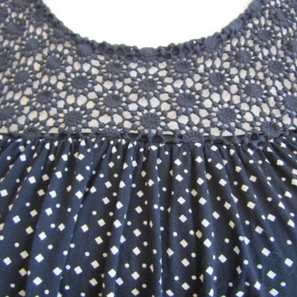 LOFT Sleeveless Crochet Top - Picture 4 of 6